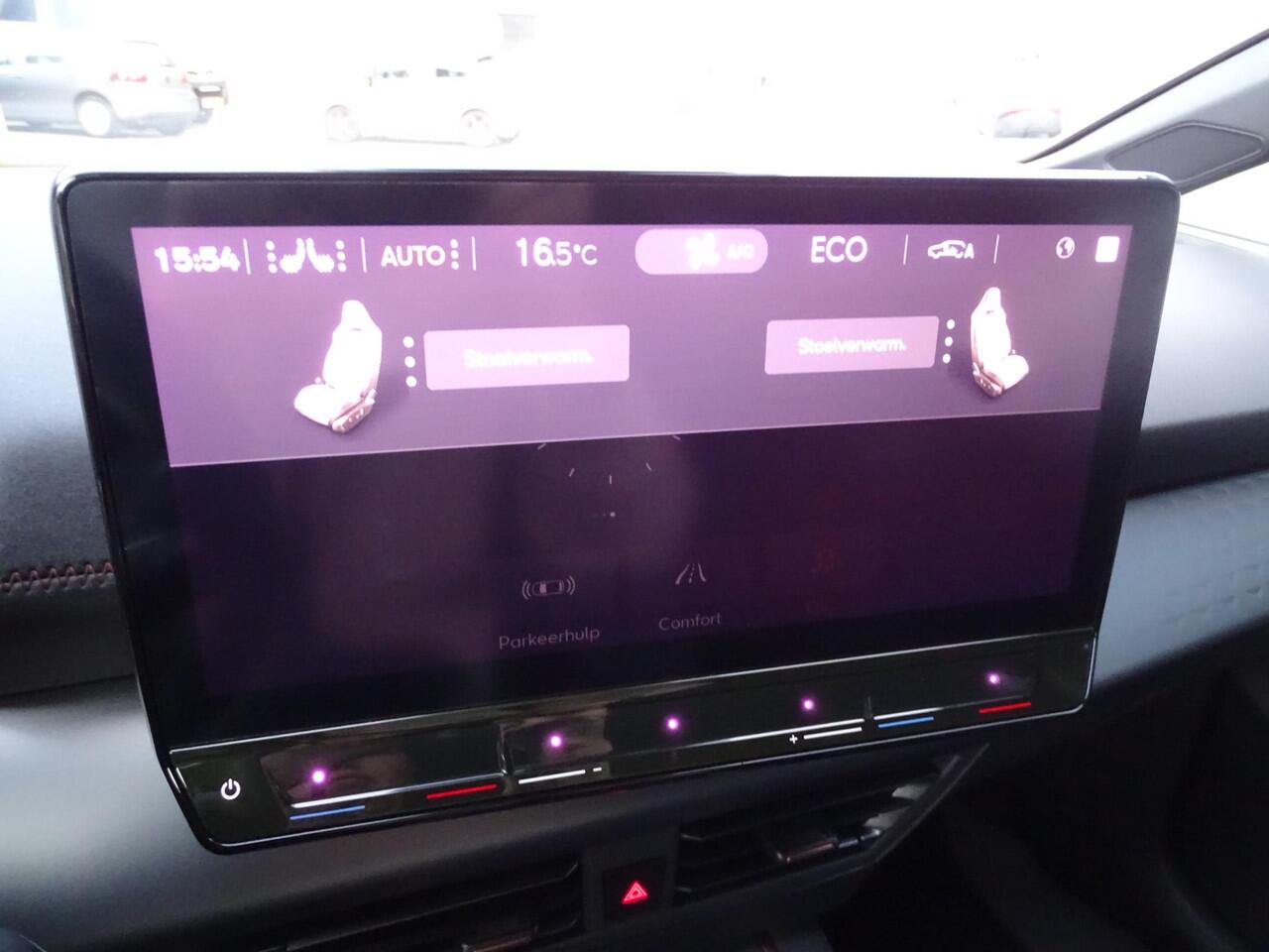 Cupra Born Adrenaline One 62 kWh SOH 92% | NAVIGATIE | SFEERVERLICHTING | STOEL/STUUR VERWARMING | DAB | ACHTERUIT RIJ CAMERA | LED PAKKET | IQ LED | APPLE CARPLAY |