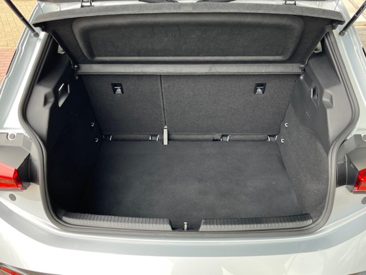 Cupra Born Adrenaline 62 kWh / 231pk / Cupra Supersport Stuur / 360 Camera / 19" LMV / Dode Hoek