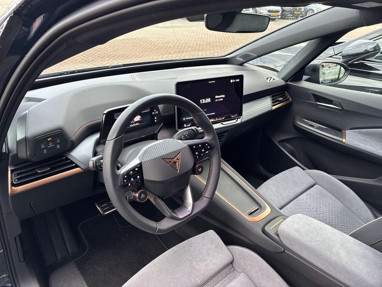 Cupra Born Business Limited 63 kWh 231PK l Pilot L l Senheiser Audio l 17% Bijtelling