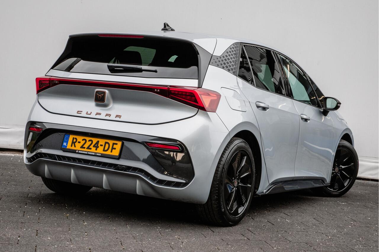 Cupra Born Business 62 kWh 204pk Camera/ Stuur + stoelverwarming/ DAB+/ Sfeerverlichting/ Adapt. cruise