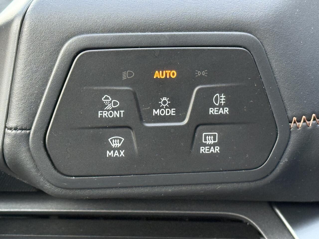 Cupra Born BWJ 2022 62 KWh Business Plus 204 PK FULL LED | CARPLAY + ANDROID | CAMERA | SPORTSTOELEN | NAVI | CLIMA | CRUISE | LMV | PDC