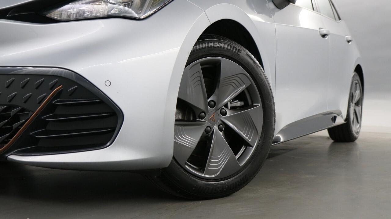 Cupra Born Business One 62 kWh Navigatie Camera Carplay Stoel/Stuurverwarming 141