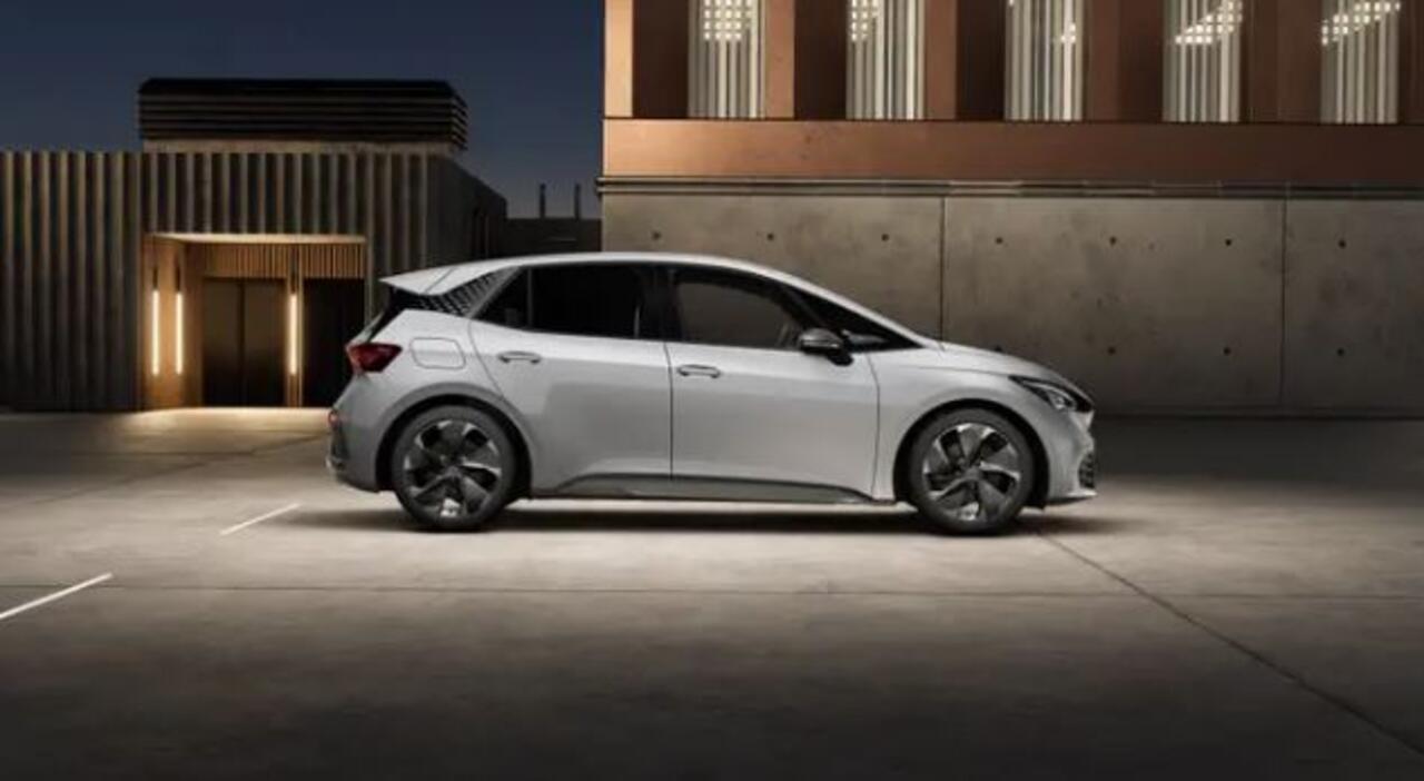 Cupra Born Business 58 kWh NIEUW / Camera / Sportstoelen / ACC