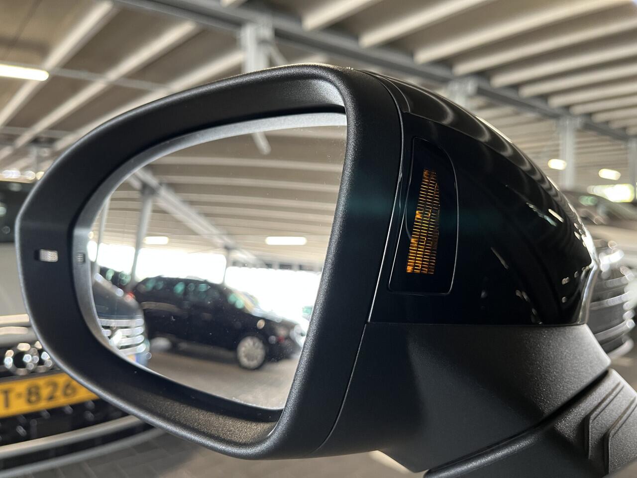 Cupra Born Adrenaline 62 kWh / 231pk/ SuperSportStuur / 360 Camera / Beatsaudio / LED / Stuur & Stoelverwarming / 19" LMV **