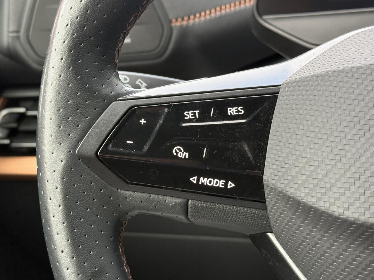 Cupra Born BWJ 2022 62 KWh Business Plus 204 PK FULL LED | CARPLAY + ANDROID | CAMERA | SPORTSTOELEN | NAVI | CLIMA | CRUISE | LMV | PDC