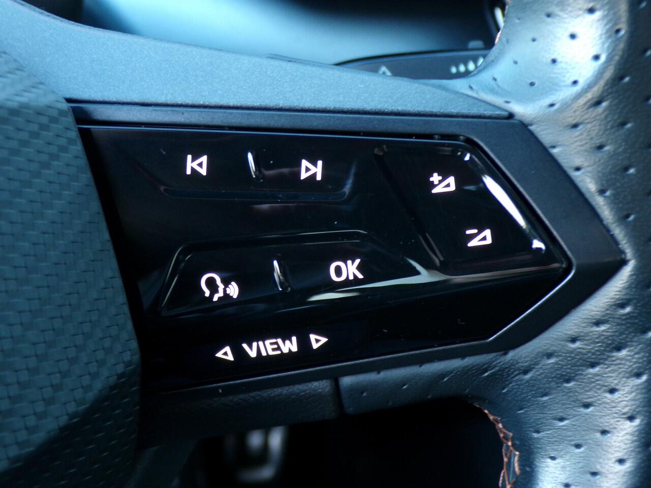 Cupra Born Adrenaline One 62 kWh, SOH 94.2 % / Carplay + Android Auto / Stoel + stuurverwarming / Camera + Sensoren