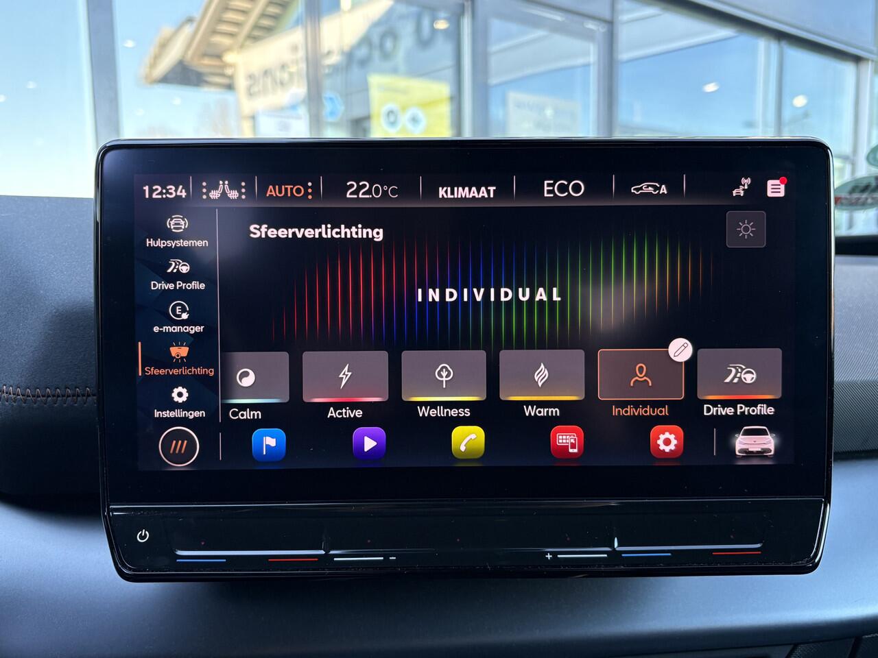 Cupra Born Performance One 62 kWh Elektrische bestuurderstoel / Kuipstoelen / Camera