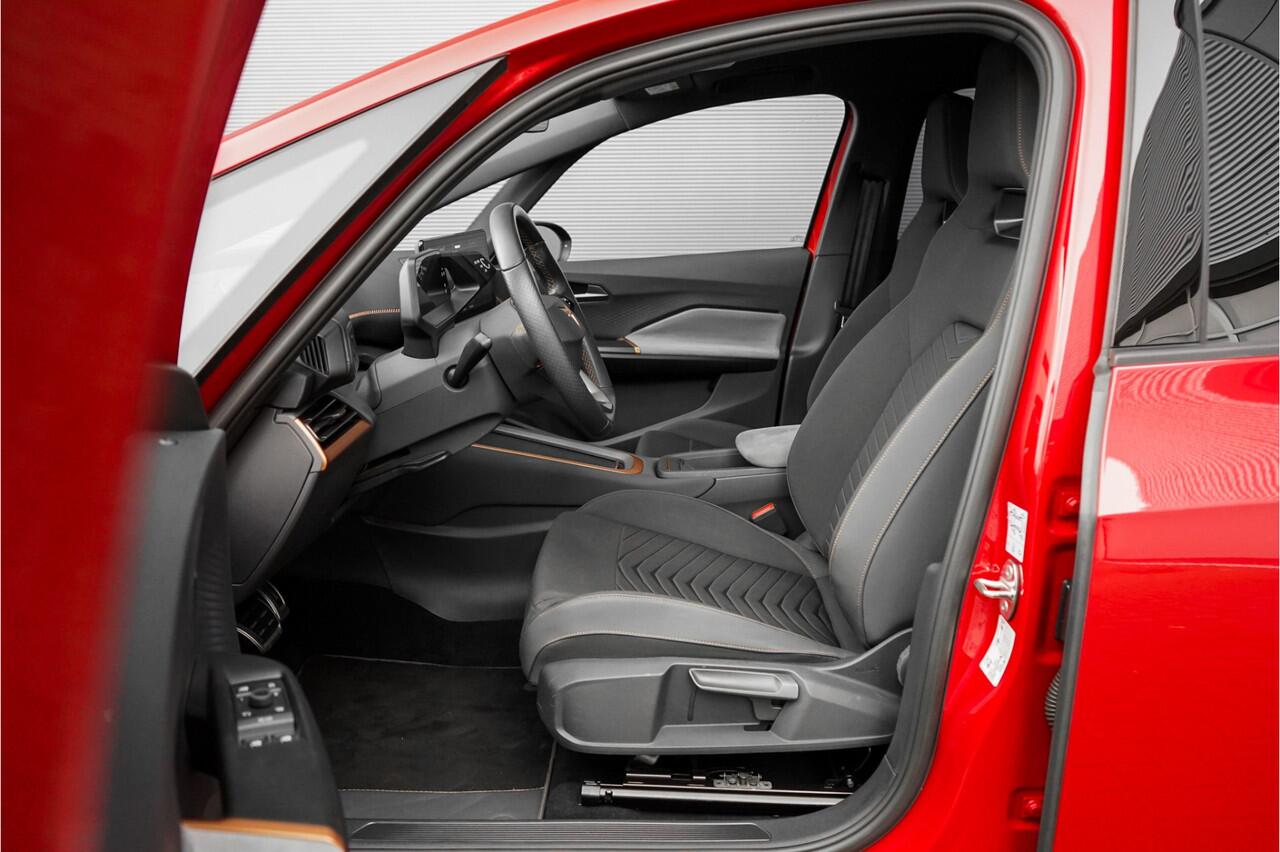 Cupra Born Essential 62 kWh CarPlay Camera ACC