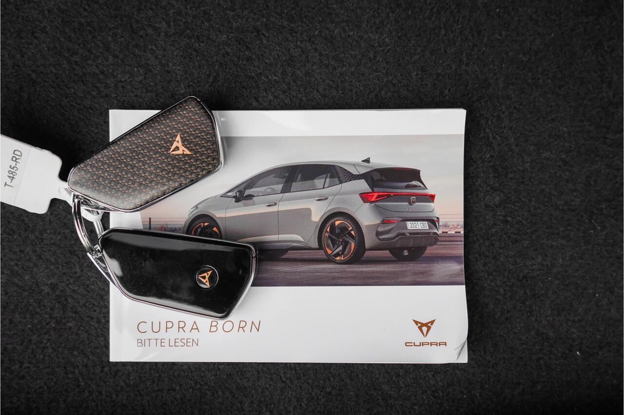 Cupra Born Essential 62 kWh CarPlay Camera ACC