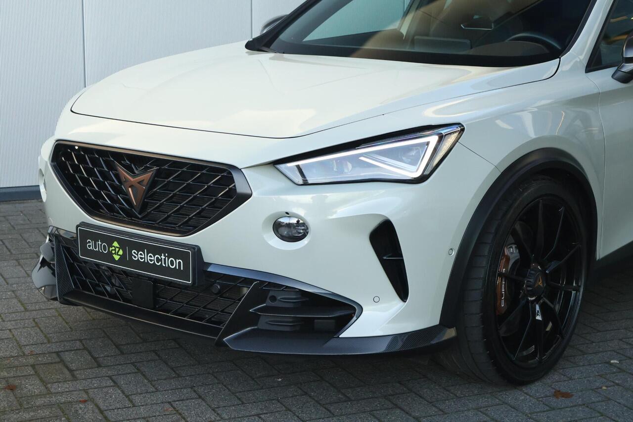 Cupra Formentor VZ5 2.5 TSI Taiga Grey 625/999 / Carbon / Beats / Panorama