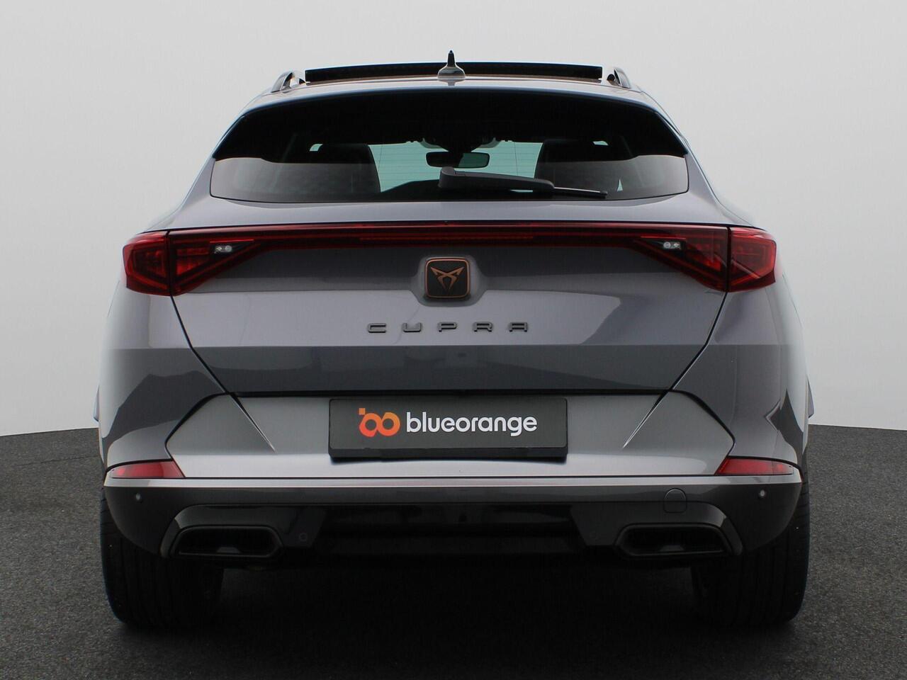 Cupra Formentor 1.4 e-Hybrid Performance 204PK DSG Pano-Schuifdak, Full led, Adaptieve Cruise Controle, Achteruitrijamera, Keyless, Stoel-Stuurverwarming, Elektr. Achterklep, 19" LM Velgen