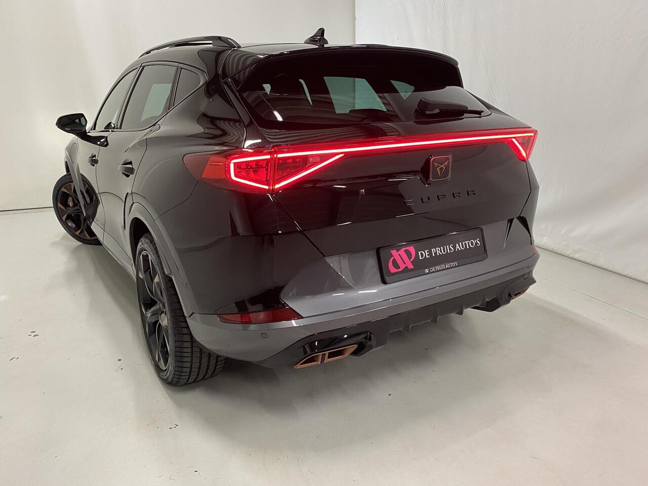 Cupra Formentor 1.4 TSI e-Hybrid VZ Performance Limited Schaalstoelen Elk. vertsel Memory Pano Vol leer Rondom Camera 19 Inch Trekhaak