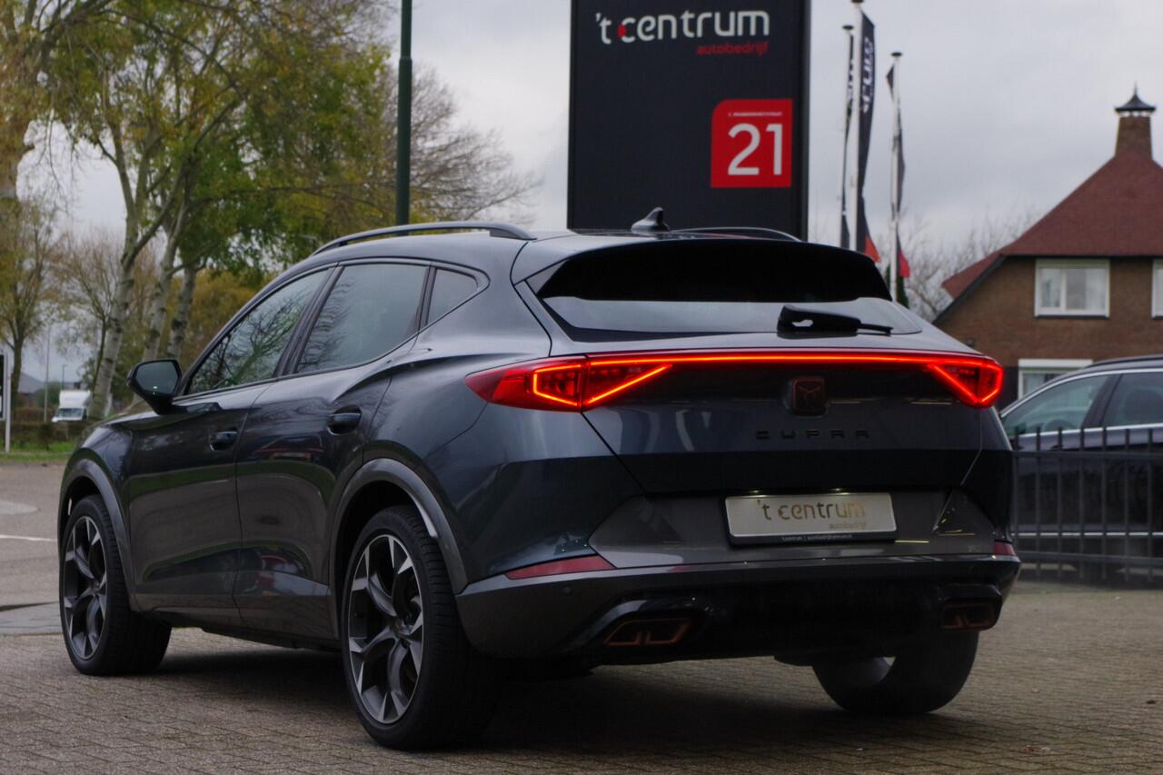 Cupra Formentor 1.4 e-Hybrid 245 PK VZ Performance PHEV, Camera, Kuipstoelen, Adap. Cruise Control