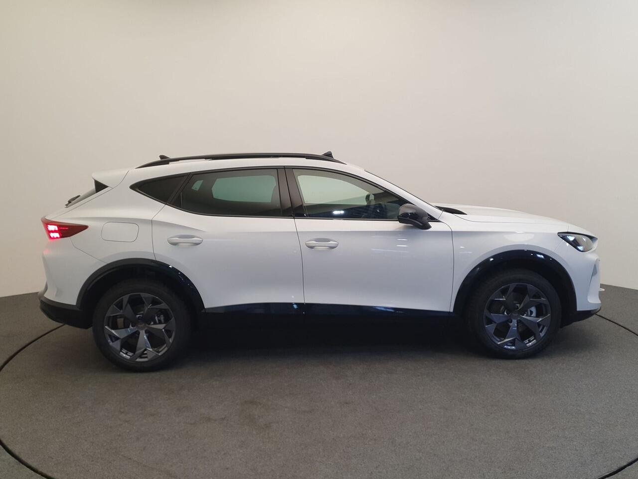 Cupra Formentor 1.5 TSI 150pk DSG/AUT MHEV facelift Wegklapbare trekhaak, Panoramadak, Winterpakket