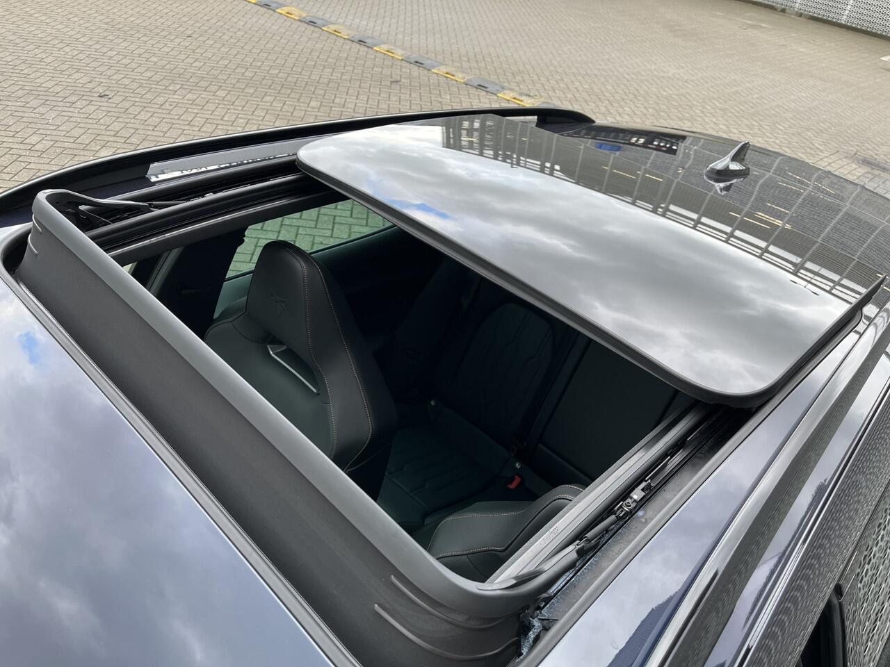 Cupra Formentor 1.4 e-Hybrid 245PK VZ Black Edition / Panoramadak / Lederen Bekleding / Memory Seat / Achteruitrijcamera / Stuur + Stoelverwarming **