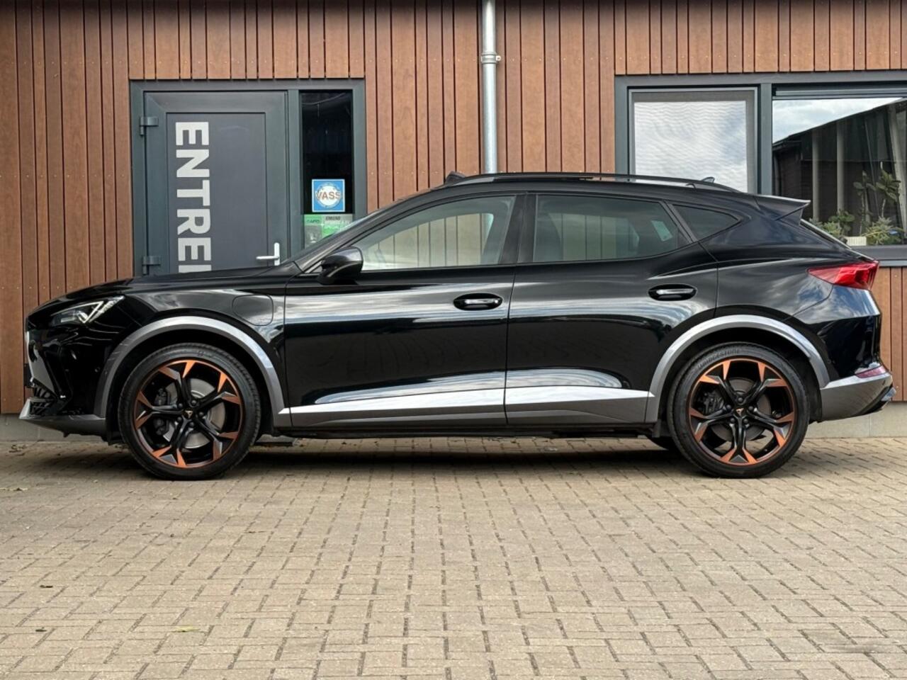 Cupra Formentor 1.4 E-HYB VZ PERF. Pano Trekhaak Acc