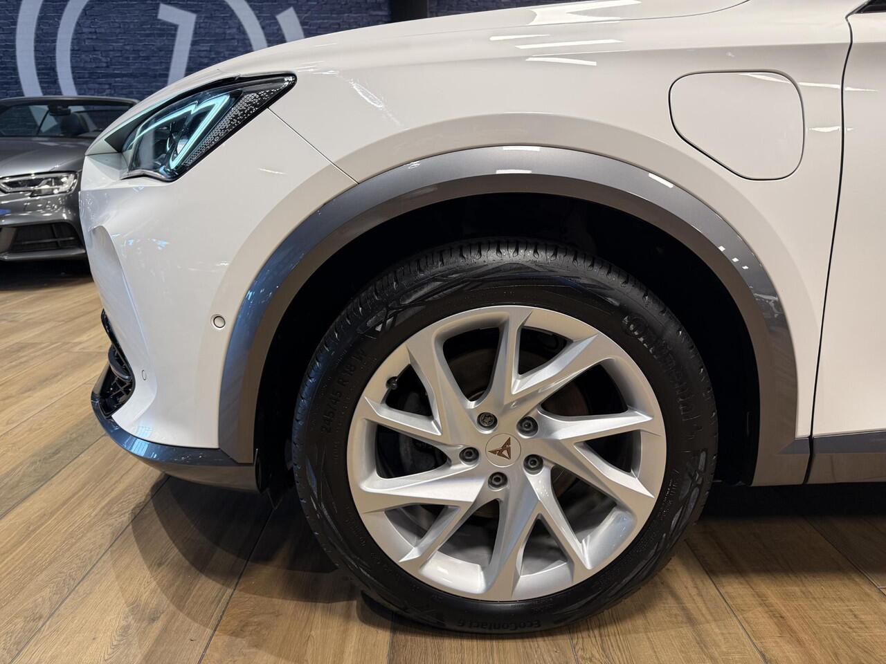 Cupra Formentor 1.4 e-Hybrid Business 204PK |NAVI|CARPLAY|PDC VOOR + ACHTER