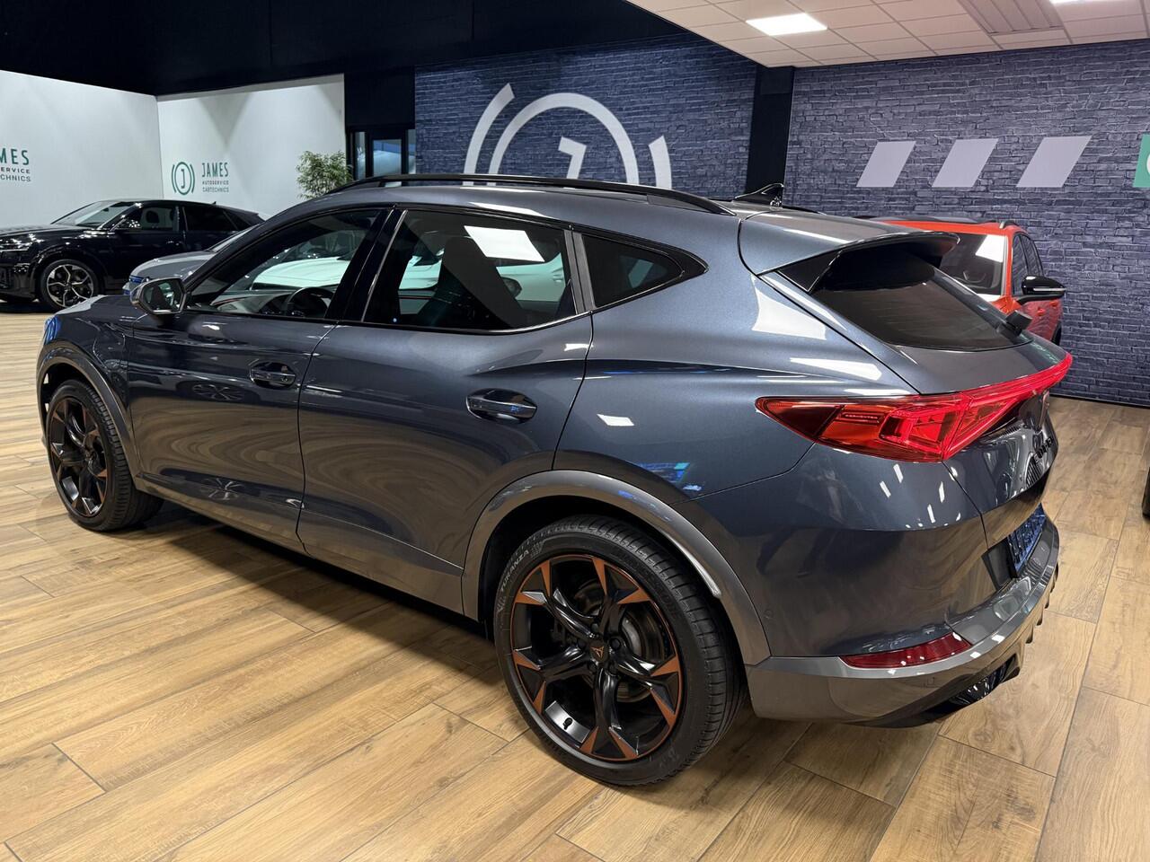 Cupra Formentor 1.4 e-Hybrid VZ Copper Edition 245PK|Memoryseat|trekhaak|Navi|Carplay|stoelverwarming|