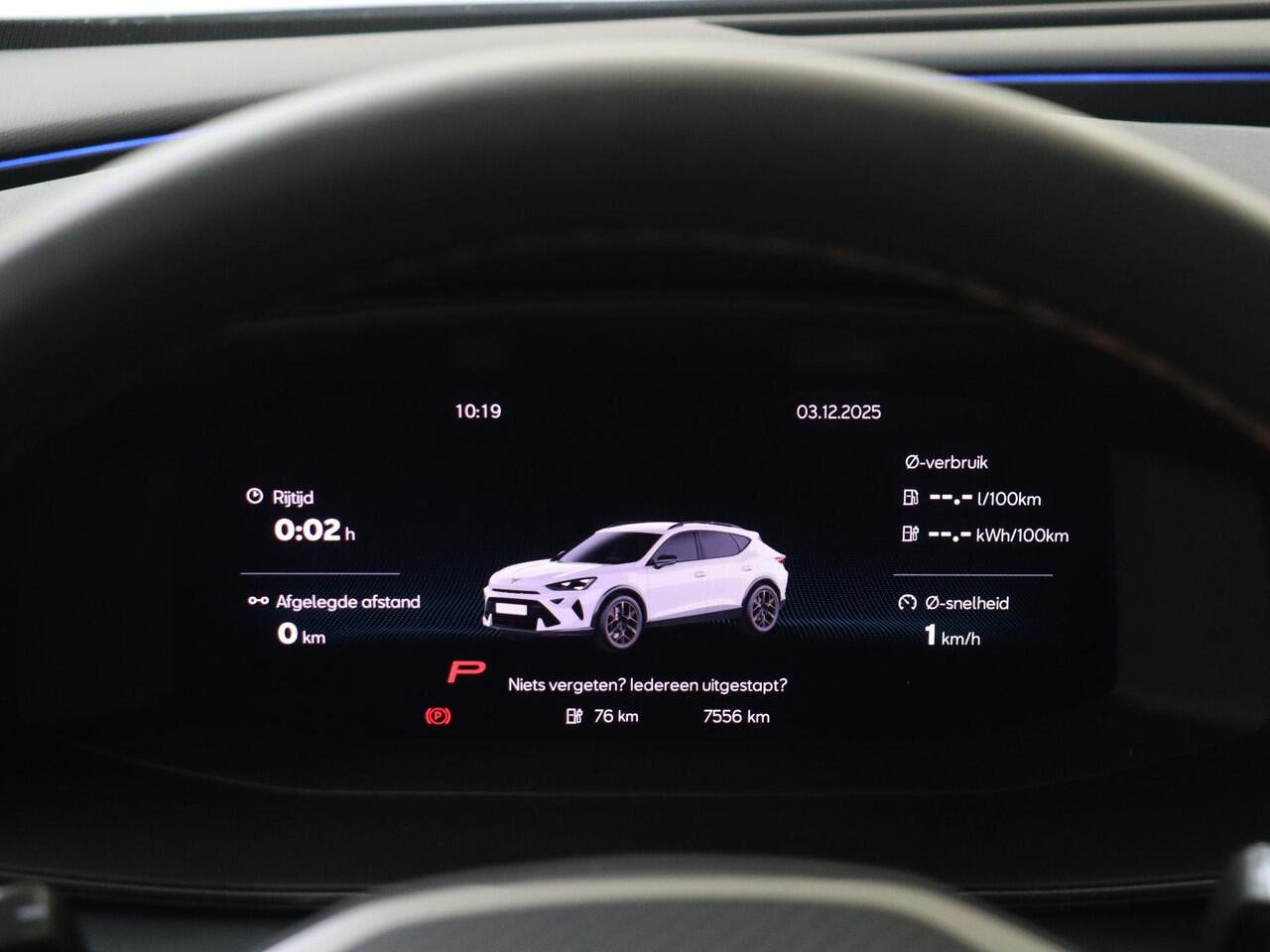 Cupra Formentor 1.5 TSI e-Hybrid Business | SoH 99% | Panoramadak | 360 camera | 3-zone airco | Parkeerassistent | Sennheiser audio | Dodehoek detectie | Keyless | Adaptieve cruise control |