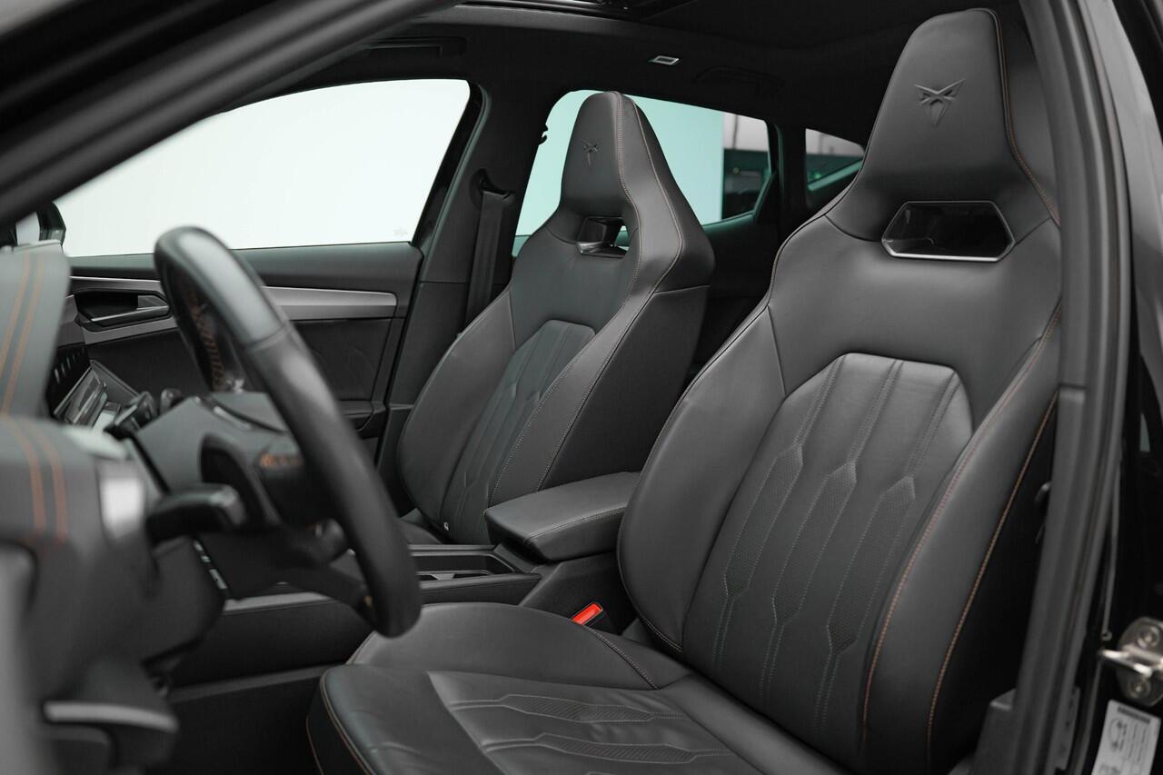 Cupra Formentor 1.4 e-Hybrid VZ Copper Edition |Pano|Buttons|360|Memory|Dodehoek|Ambient|