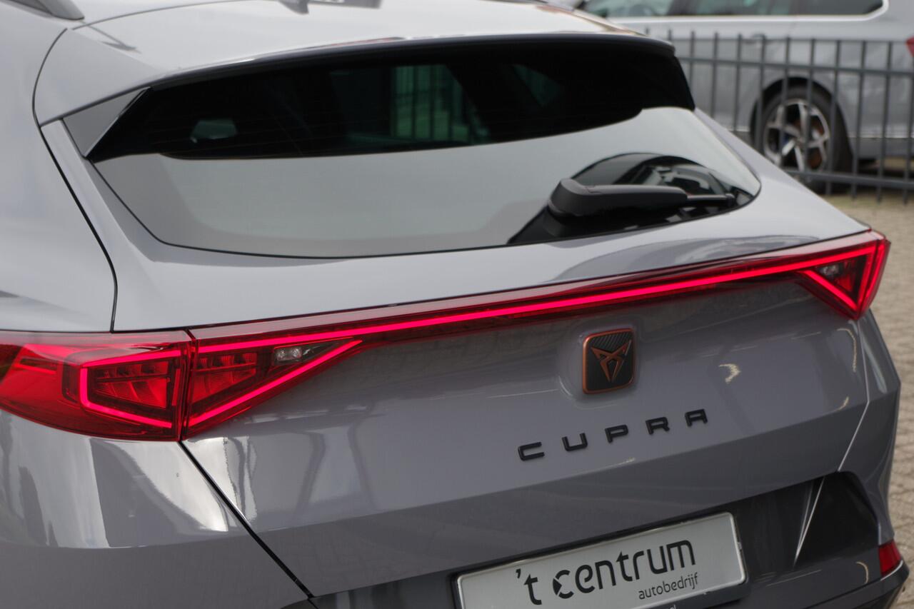 Cupra Formentor 1.4 e-Hybrid VZ Copper Edition 245 PK, Panoramadak, Leder, Memory, 360 Camera