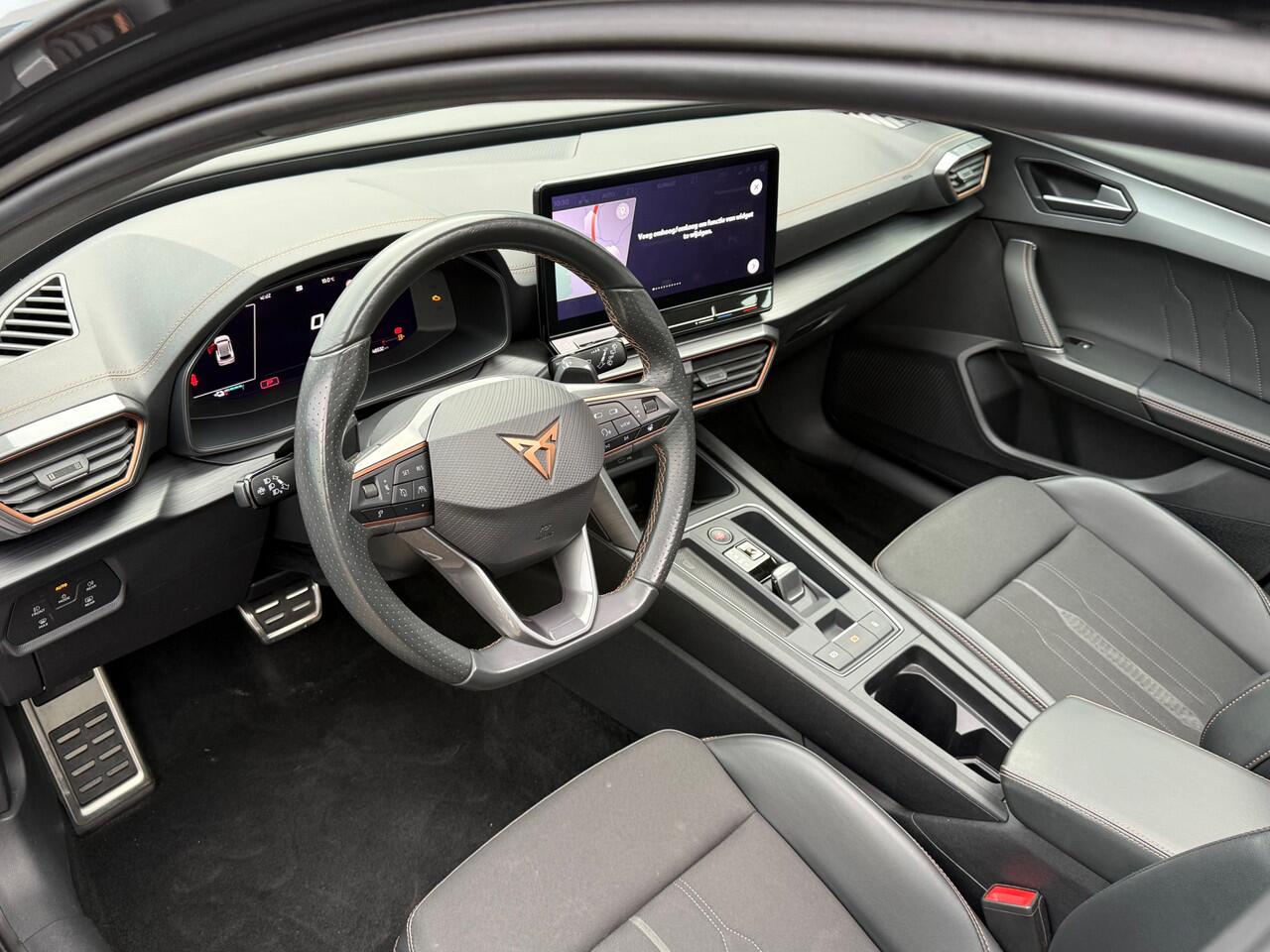 Cupra Formentor 1.4 e-Hybrid VZ Performance / PANODAK / 360"CAMERA / NAVI / Sportstoel / 19"LMV