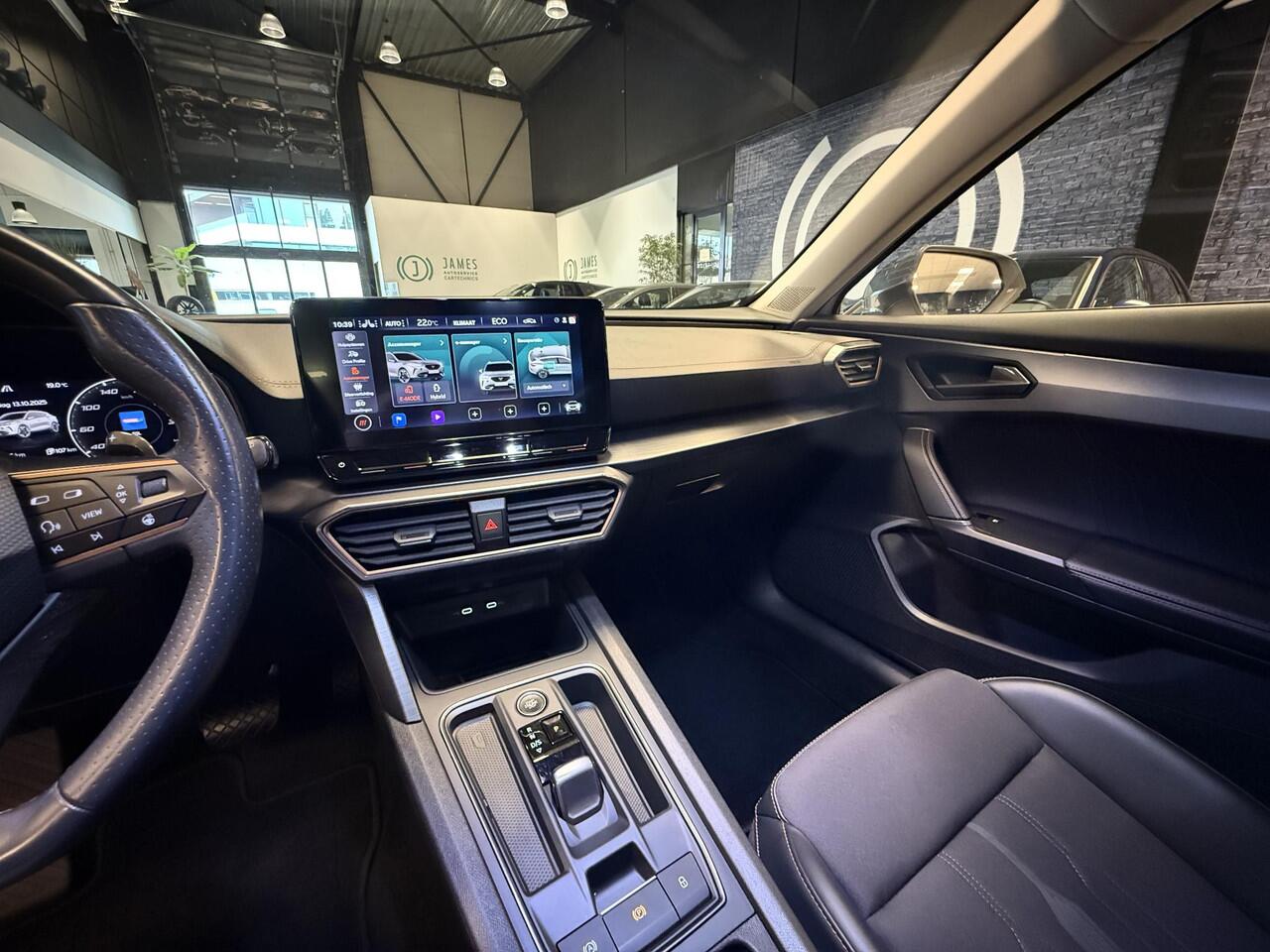 Cupra Formentor 1.4 e-Hybrid Business 204PK |NAVI|CARPLAY|PDC VOOR + ACHTER