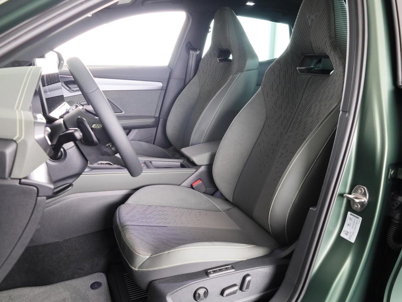 Cupra Formentor 1.5 TSI e-Hybrid VZ Tribe Edition 272PK | Exclusieve Uitvoering | Panoramadak | Trekhaak | 19 inch | Matrix Koplampen | Matte Lak |