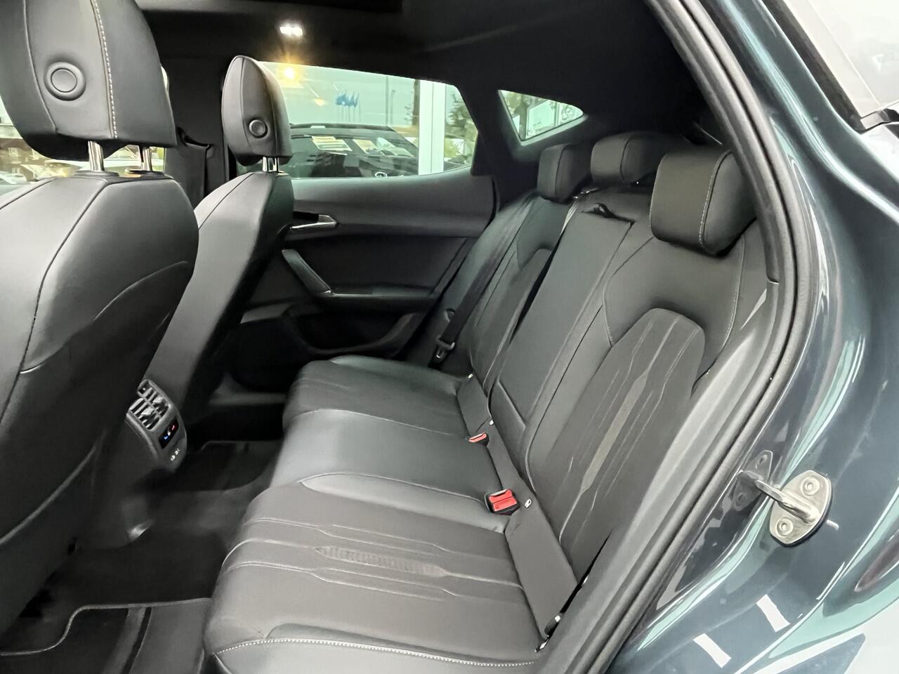 Cupra Formentor 1.4 e-Hybrid Performance 204pk/150kW DSG Automaat | Panodak | Driver Assistance Plus | Dynamic Chassis Control | Camera |