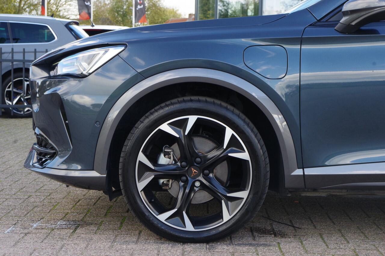 Cupra Formentor 1.4 e-Hybrid 204 PK Adrenaline PHEV, Carplay, Camera, Keyless, LED