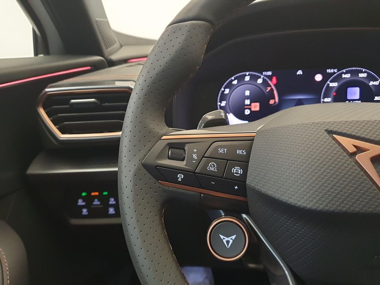 Cupra Formentor 1.5 TSI 150pk DSG/AUT MHEV facelift Wegklapbare trekhaak, Panoramadak, Winterpakket