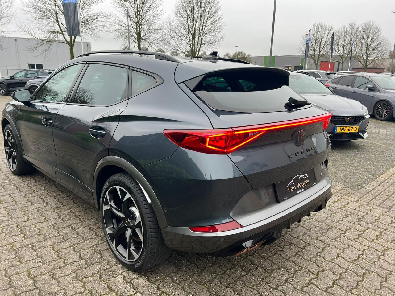 Cupra Formentor 1.4 e-Hybrid VZ Performance 245pk, leer, pano, virtual cockpit, memory stoelen