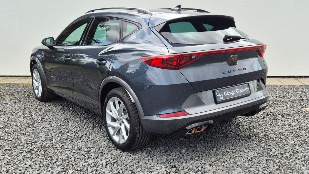 Cupra Formentor 1.4 e-Hybrid Panorama dak - Camera achter - ACC - Stoel verwarming