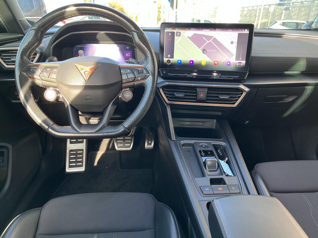 Cupra Formentor 1.4 e-Hybrid VZ Performance / AUTOMAAT/ PANO/ 245 PK/ ELEK.KLEP/ TREKHAAK/ MEMORY SEAT/ PARK.SENSOR.V+A/ 360 CAMERA/ STUUR+STOEL VERWARM./ ACC/ FULL LINK/ DODE HOEK/ DAB/ NAVI/ LED/ RIJ-MODI/ ISOFIX