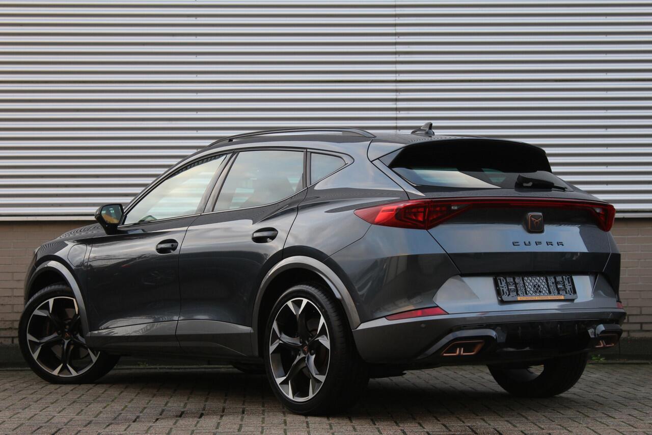 Cupra Formentor 1.4 e-Hybrid 245PK VZ Performance | ACC | 360 Camera | BLIS | Navigatie | Stoel/Stuur verwarming