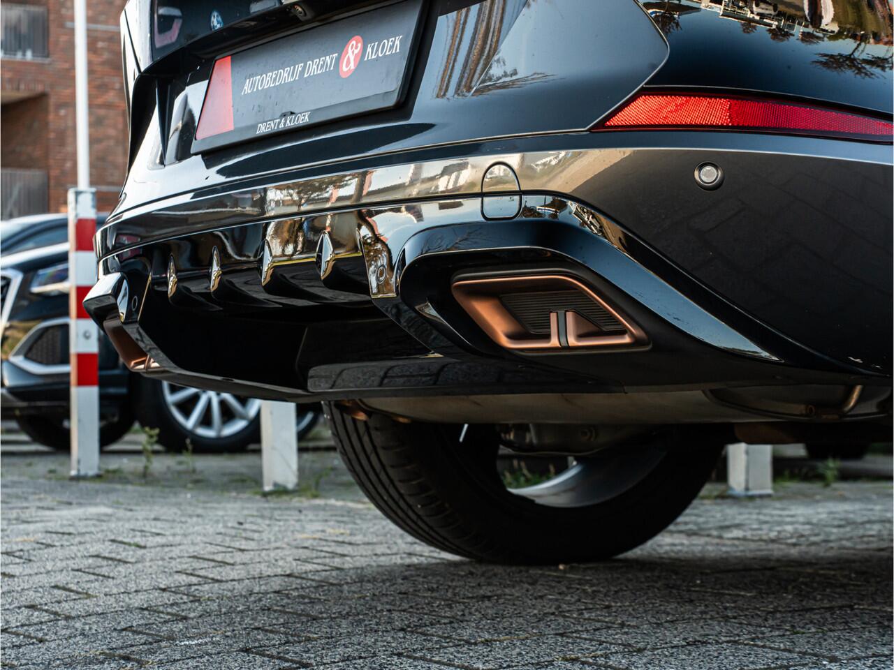 Cupra Formentor 1.4 e-Hybrid VZ Performance 245 PK ELEK TREKHAAK!! SCHAALSTOELEN CAMERA 19 INCH BLACK OPTIC STOELVERW