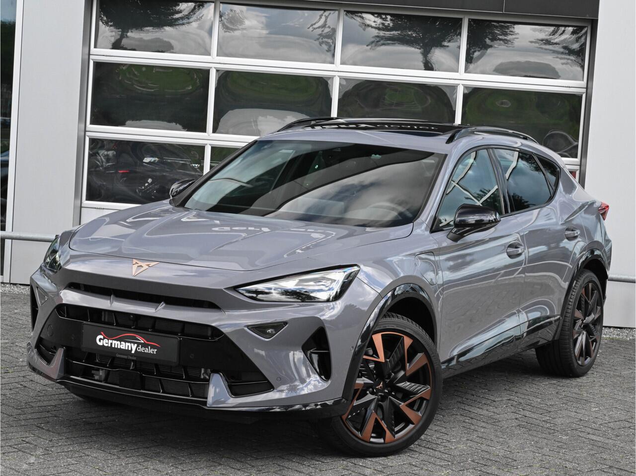 Cupra Formentor 1.5TSI eHybrid 272pk VZ Performance NIEUW! Pano 19-Inch Sennheiser Sfeerverl DCC Keyless ACC VOL!!!