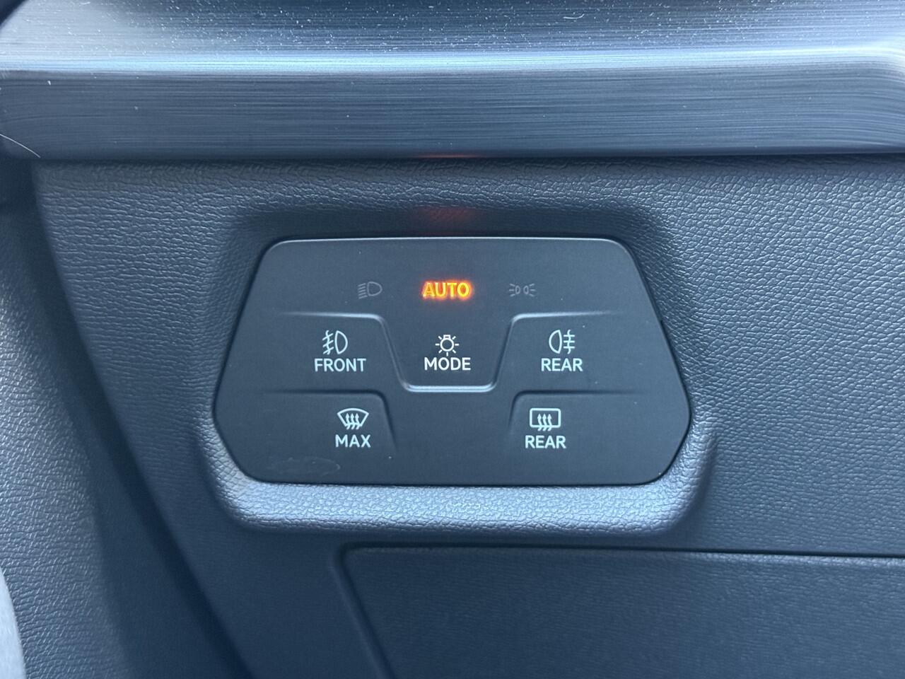 Cupra Formentor 1.4 e-Hybrid VZ Performance | CarPlay | Camera | ACC | LED | DAB+ | Keyless | 19 inch