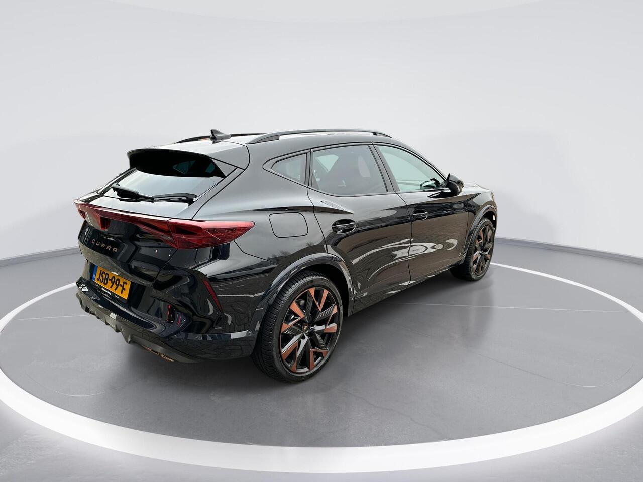 Cupra Formentor 1.5 TSI e-Hybrid VZ Performance 272PK l Sennheiser l Trekhaak wegklapbaar l 19" Hailstorm Copper