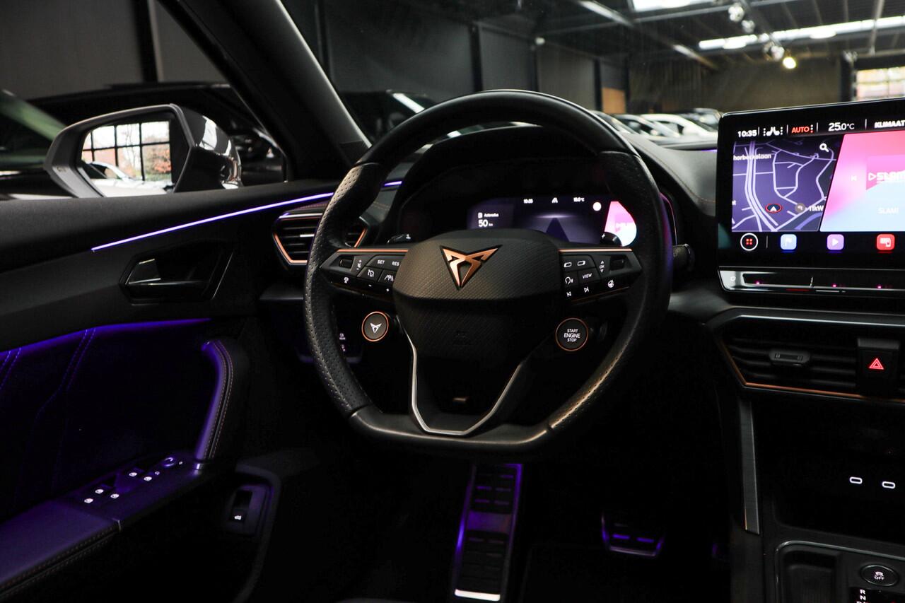 Cupra Formentor 2.0 TSI 4DRIVE Panodak Leer 360° Memory PDC Elektr. bedienbare achterklep Stuurverwarming Navi Climate voor & achter Zwart hemelbekleding Stoelverwarming Virtual cockpit Keyless Entry & Go LM velgen