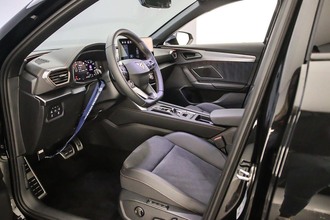 Cupra Formentor VZ Performance 1.5 TSI e-Hybrid 272pk DSG Automaat Trekhaak, Adaptive cruise control, Sennheiser audio, Achteruitrijcamera, Elektrische achterklep, LED koplampen