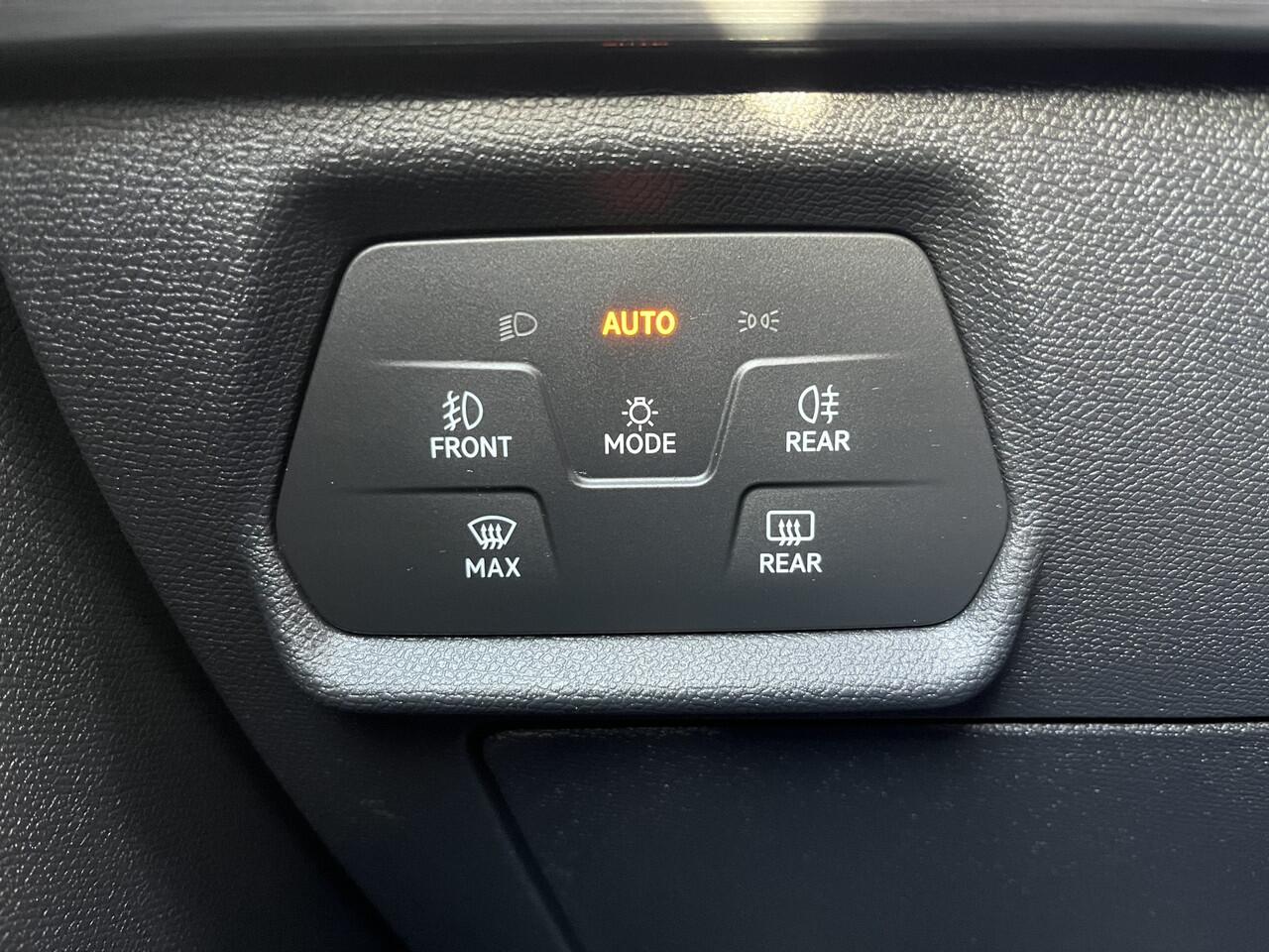 Cupra Formentor 1.4 e-Hybrid VZ Performance / AUTOMAAT/ PANO/ 245 PK/ ELEK.KLEP/ TREKHAAK/ MEMORY SEAT/ PARK.SENSOR.V+A/ 360 CAMERA/ STUUR+STOEL VERWARM./ ACC/ FULL LINK/ DODE HOEK/ DAB/ NAVI/ LED/ RIJ-MODI/ ISOFIX