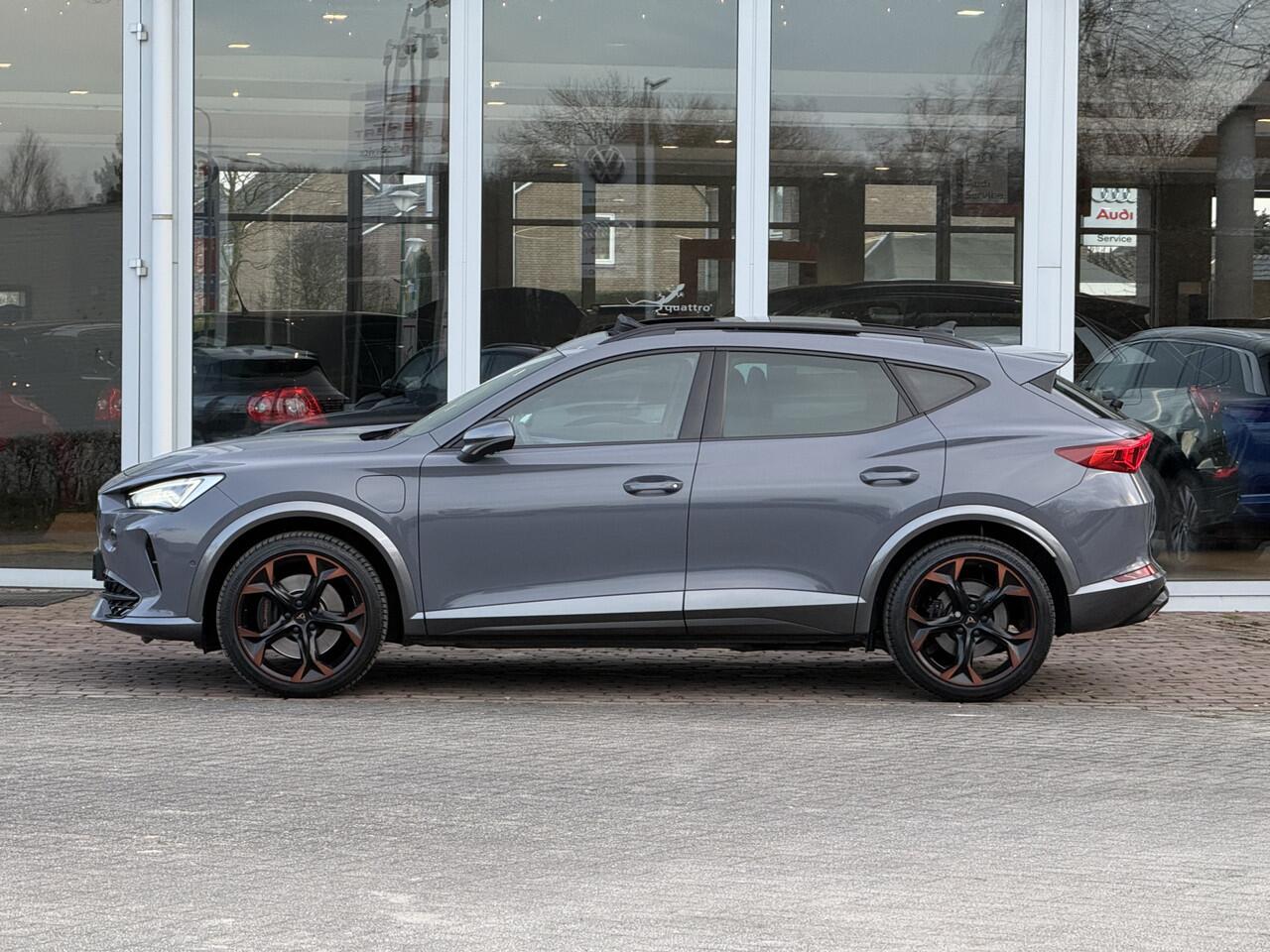 Cupra Formentor 1.4 e-Hybrid VZ Performance | Trekhaak | 360° camera | Pano