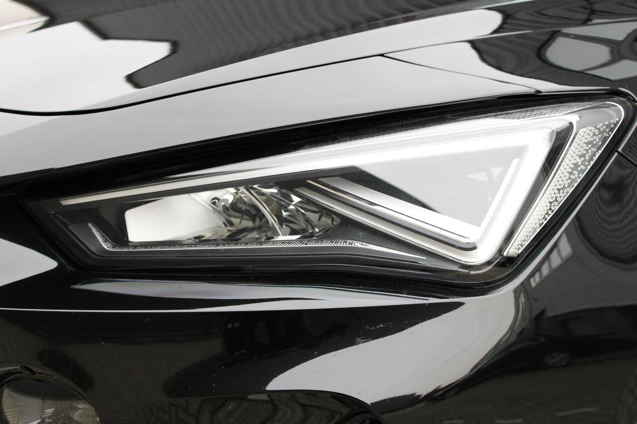 Cupra Formentor 1.4 e-Hybrid VZ Copper PANO LEER MEMORY 360 CAM