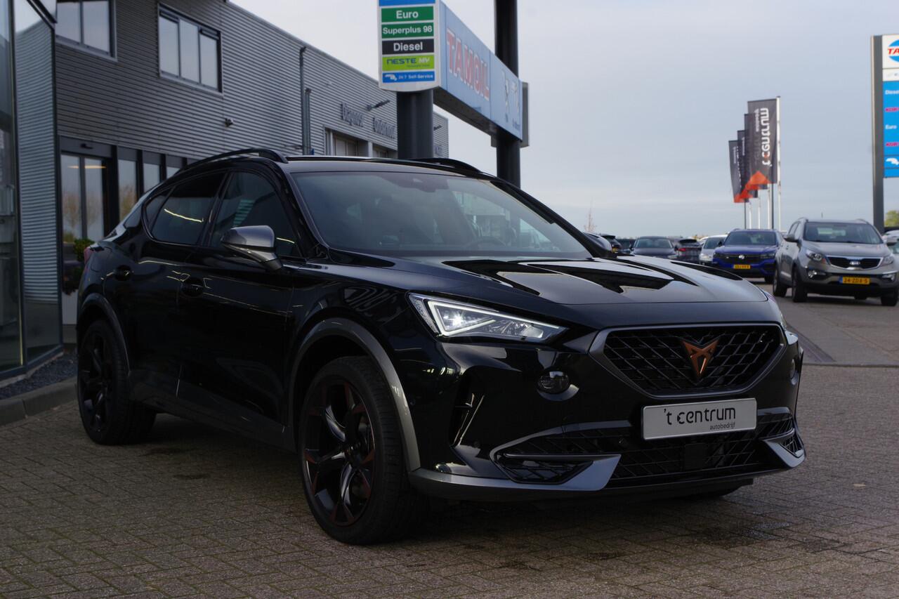 Cupra Formentor 1.4 e-Hybrid 245 PK VZ Copper Edition PHEV, Panoramadak, Kuipstoelen, Carplay, Camera