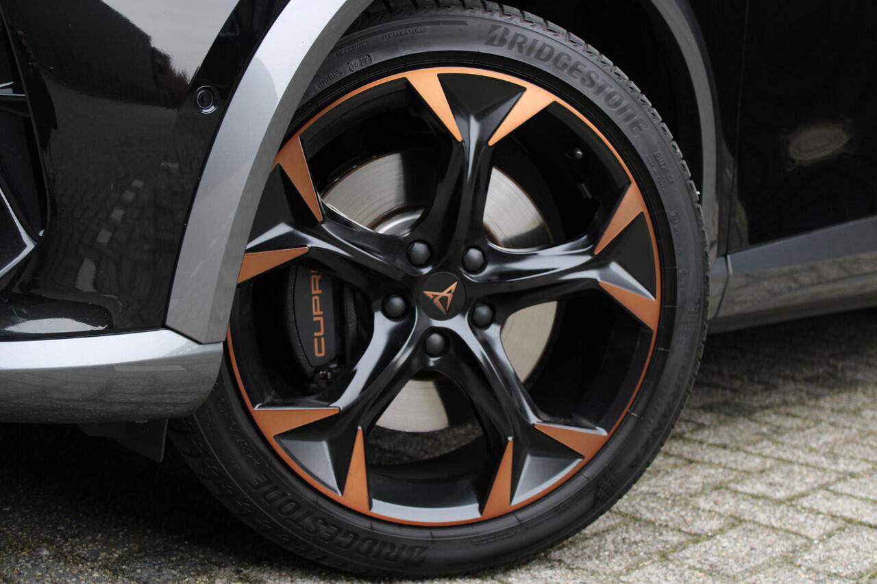 Cupra Formentor 1.4 e-Hybrid VZ Copper PANO LEER MEMORY 360 CAM