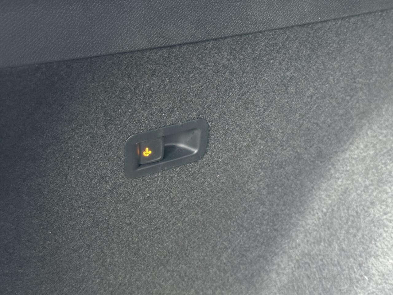 Cupra Formentor 1.4 e-Hybrid VZ Performance | Trekhaak | 360° camera | Pano