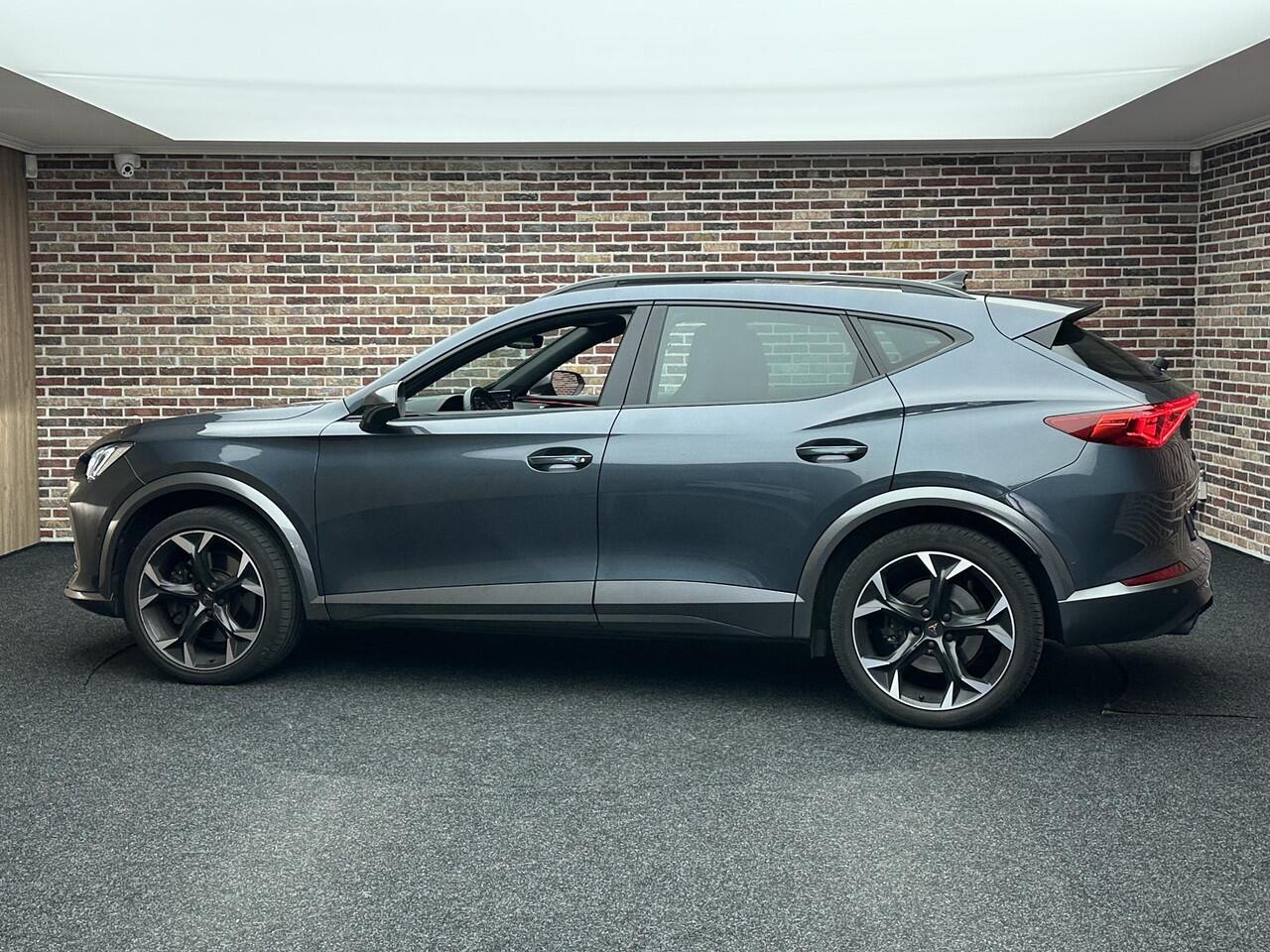 Cupra Formentor 2.0 TSI 4DRIVE Panorama Trekhaak Virtual Led Camera