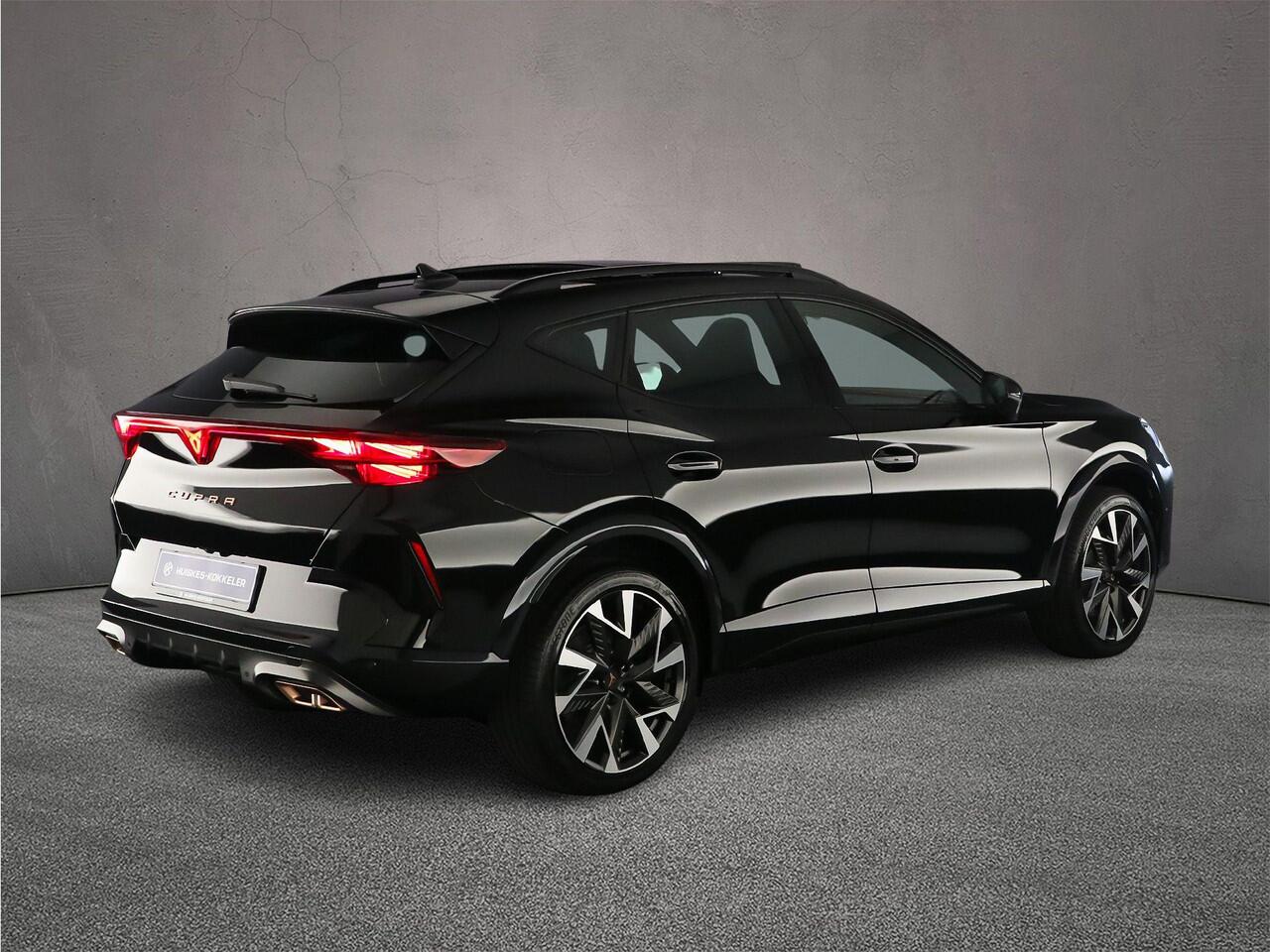 Cupra Formentor VZ Performance 1.5 TSI e-Hybrid 272pk DSG Automaat Trekhaak, Panoramadak, Sennheiser audio, Adaptive cruise control, 360 camera, Achteruitrijcamera