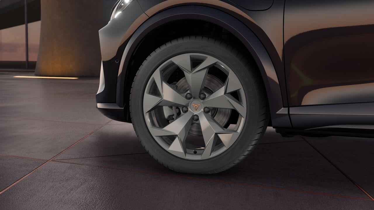 Cupra Formentor 1.5 TSI e-Hybrid 204 6DSG Business | Achteruitrijcamera | Digitaal instrumentenpaneel (Virtual Cockpit) | Draadloze Apple CarPlay(TM), Android Auto(TM)